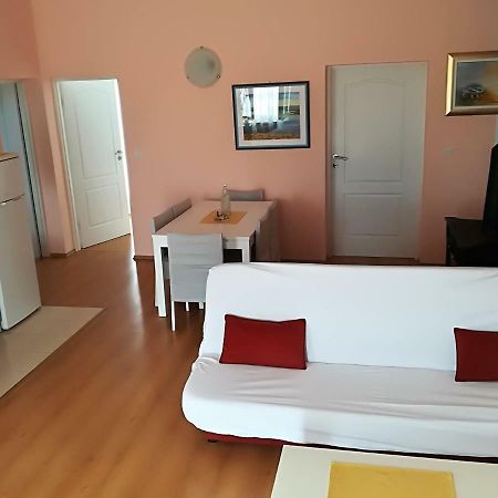 Apartman Rosanda Premuda Exteriér fotografie